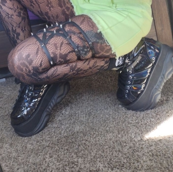 Gothic platforms - Picture 4 of 9